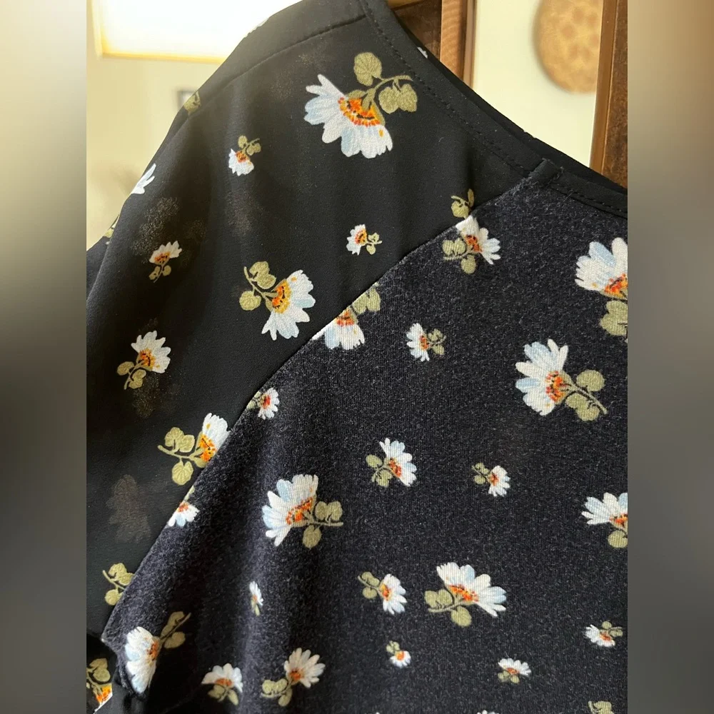 LOFT Black Daisy Print Blouse with White & Yellow Flowers - Picture 5 of 5